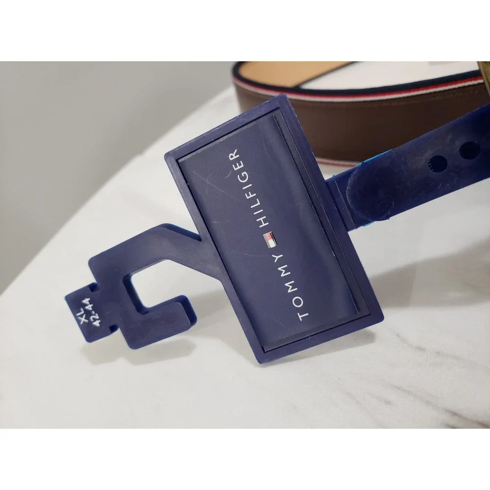 NEW XL -‎ 42/ 44 Tommy Hilfiger Faux Leather Belt WITH FLAG LOGO BORDER
